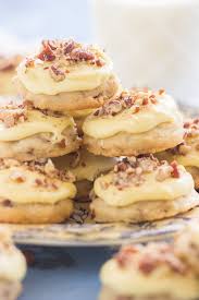 As a little girl, i always loved their butterscotch flavor and was fascinated by the way grandmother prepared these cookies (from logs that she took out of the icebox!). Butter Pecan Amish Sugar Cookies The Gold Lining Girl