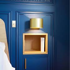 Agence Marn Deco On Instagram Sur Le Projet De Serris Chacun Dispose D Une Applique D Une Niche En Chene Avec Prise En Laiton Do In 2020 Decor Home Decor Furniture