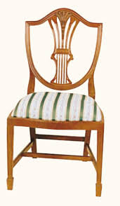 Set of four english hepplewhite 'shield back' mahogany chairs, late 1700s. Hepplewhite Shieldback Stuhl Aus Massivholz Morris Antikshop De