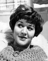 A vintage photo of Patricia Routledge 🌹