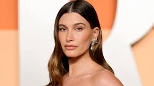 Hailey Bieber Wore Her Most Naked Manicure Ever—See the Photos | Allure