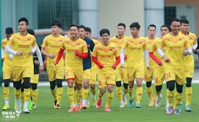 Vòng loại world cup 2022 sẽ là đấu trường để những gương mặt sinh năm 1999 và hlv park hang seo đã rút danh sách đt việt nam trước khi lên đường sang uae. Cong Bá»' Danh Sach Táº­p Trung Ä'á»i Tuyá»n Viá»t Nam Chuáº©n Bá» Vong Loáº¡i Wolrd Cup 2022 Bong Ä'a Va Ä'á»i Sá»'ng