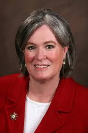 Sandra Bielski's Instagram, Twitter & Facebook