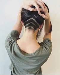 Pinterest Xokikiiii Cheveux Rases Dessin Coiffure Undercut Coupe De Cheveux