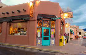 The spanish colonial charm of this historic destination has been drawing travelers for over 400 years. Santa Fe New Mexico The Ultimate Weekend Guide Here Magazine Away