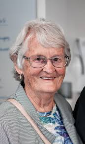 Massive Ups to our #1 Ngai Tahu Astromoner Josh Kirkley for sending these  amazing shotz of the Blood Moon through to share