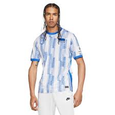 Hertha bsc präsentiert die neuen trikots für die saison 2021/22. Teamsport Philipp Nike Hertha Bsc Heimtrikot 2021 22 Kinder Cv7898 101 Gunstig Online Kaufen