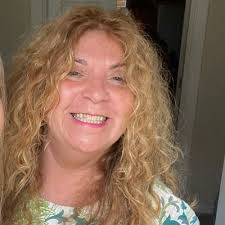 Deborah Mccormack's Instagram, Twitter & Facebook