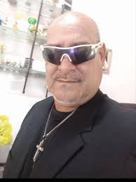 A b r e l a m e n t e 添加了...