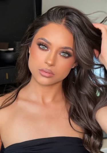 Makeup by Amina Jibawi portfolio 2