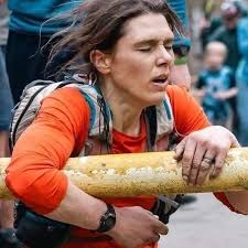 Ja sam major Mihajlo Petrović. Stavljam se na raspolaganje Oružanim snagama  Bosne i Hercegovine”, govorio je tako oficir bivše Jugoslavenske narodne  armije i magistar elektrotehnike u proljeće 1992. godine, kada je zvanično