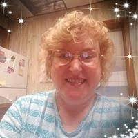 Laurie Cogar's Instagram, Twitter & Facebook