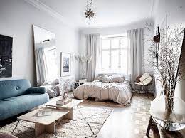 61 Inspiring Smart Studio Apartment Decorating Ideas Apartmentdecor Apartmentideas Apartmentd Studio Apartment Decorating Apartment Room Apartment Interior
