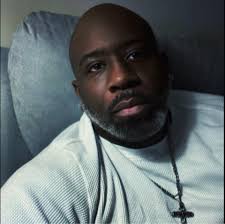 It's out go support Marvin L. Sapp Then and Now! 🔥