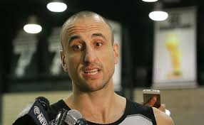 Spurs' Leonard adds to growing trophy case