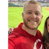 Layne Thompson's Instagram, Twitter & Facebook