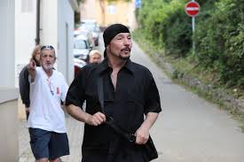 Bohuš matuš oznámil svatbu s lucinkou. Bohus Matus 46 Bude Otcem Lucinka 17 Ceka Miminko Blesk Cz