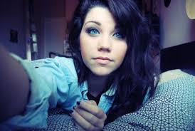 Red hair and blue eyes. Tumblr Girls With Brown Hair And Blue Eyes Google Search