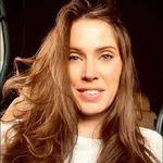 Lindsay Kerlin's Instagram, Twitter & Facebook