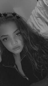 Kari Lynn momma I miss you ❤️🥺 I look just like my mom ❤️ always have that  piece of her with me