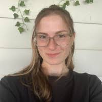 Michaela Dwyer's Instagram, Twitter & Facebook