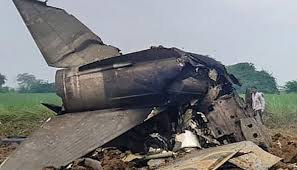 There was an aircraft accident last night involving a bison aircraft of iaf in the western. Mig 21 Aircraft Of Iaf Crashes In Rajasthan Pilot Safe Deccan Herald