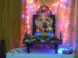 Read to know the simple ganesha festival decoration ideas. 5 Simple Ganpati Decoration Ideas For Your Home Nurturing Little Hearts