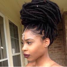 In addition, styling with dreadlocks are many, it can be a tail and a bun, hair with bangs and others. 20 Best Faux Loc Styles You Can Rock Right Now