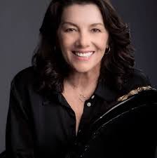 Yvette Cerda's Instagram, Twitter & Facebook