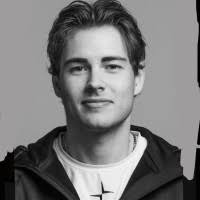 10 "Aaron Elton" profiles