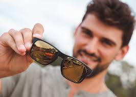 Gloss Black Summerland Frames with Polarized AMP Color Enhancing Carbon  Mirror Lenses