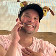 Were actors in Batman Returns and Hairspray together?