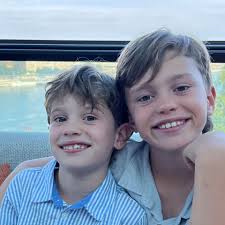 Archie Felix's Instagram, Twitter & Facebook