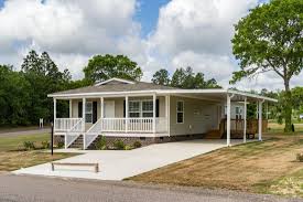 They also give you more usable space around your home for yards, porches, decks, or gardens. Schult Richfield Heritage