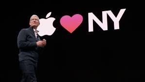 Parmi les produits attendus par les internautes fans de la marque à la pomme, citons les nouveaux. Apple Discovers A New Stage For Its Fanfare Brooklyn The Bridge