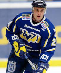 Blue jersey, blue pants, blue socks away: Ola Thorwalls Elite Prospects