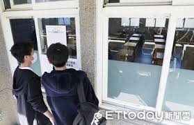 About us dcard 的目標是打造出千萬人 關注，影響世代交流、思考， 甚至累積知識的社群平台。 我們提供的服務，每個月超過一 千五百萬不重複訪客，雙位數的 月成長曲線，數億次文章閱讀。 Lb91eaputhmscm
