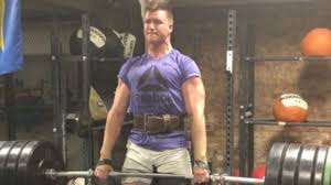 How Should A Weightlifting Belt Fit? - The Wod Life