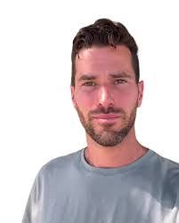 Mark Evanoff's Instagram, Twitter & Facebook