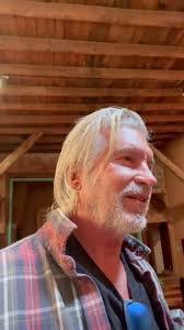 Dwight Irvin's Instagram, Twitter & Facebook