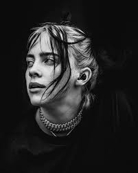 Billie Eilish Black And White Photoshoot Billie Eilish En 2020 Billie Eilish Billie Celebridades