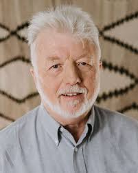 Mark Bigley's Instagram, Twitter & Facebook