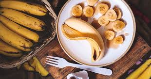10 Choses A Faire Avec Des Bananes Trop Mures Articles Cuisineaz En 2020 Bananes Trop Mures Alimentation Banane