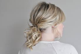 Noch mehr inspiration finden sie auf unserer themenseite mit einer vielzahl von frisurengalerien! Mittellange Haare Stylen Als Frau 31 Frisuren Fur Mittellanges Haar