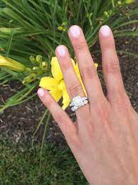 Hearts On Fire Diamond Engagement Ring With A Five Stone Wedding Band Beautiful Fire Heart Engagement Rings Rings