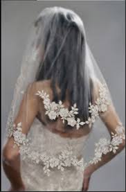 One fashion element that you absolutely don't want to forget on your big day is your hair. Vintage Short Lace Tulle Black Wedding Bridal Veil Bride Hair Accessories 2019