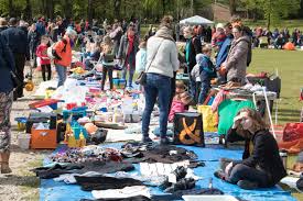 Van 8.00 uur tot 11.45 uur is het mogelijk om op het neem dit mee bij het kiezen van uw 'verkoopplek' op de vrijmarkt. Burgemeester Bruls Zorgen Om Drukte Op Straat Tijdens Koningsdag En Ramadan Foto Gelderlander Nl