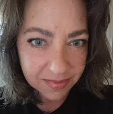 Grey recluse spider found in bathroom cabinet