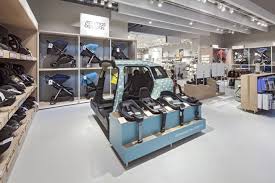 In A Layout Zoned Into Worlds Based On New Parents Key Shopping Missions The Popular Categories Of Baby Fas Baby Showrooms Baby Store Display Retail Design