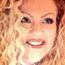 Collette Covington's Instagram, Twitter & Facebook